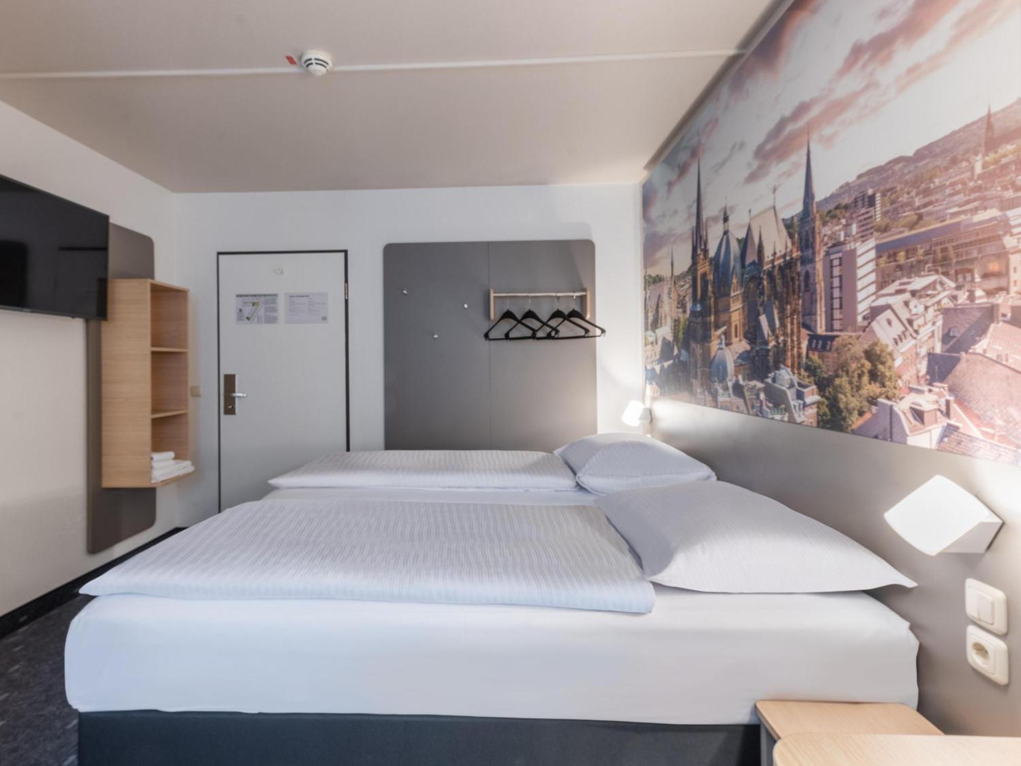 Hotel Ibis Hauptbahnhof 2*